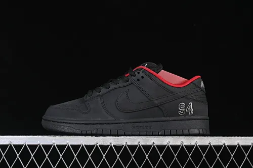 All Categories Nk SB Dunk Series Nk SB Dunk Low Low-top sneakers Supreme x Nike SB Dunk Low "Ocean Fog" Limited Edition Black Warrior Low-top casual sneakers HQ8487-001